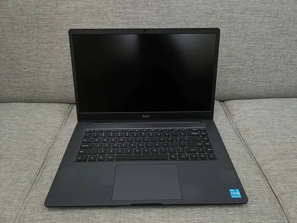 RedmiBook 15 Processor i3 - 1115G4 RAM 8GB SSD 256GB Minus Casing