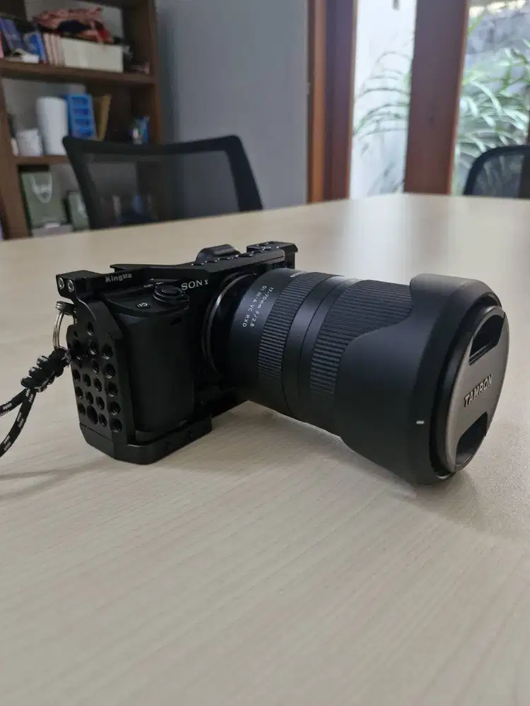 Sony A6400 + Tamron 17-70mm 2.8 (second mulus like new)