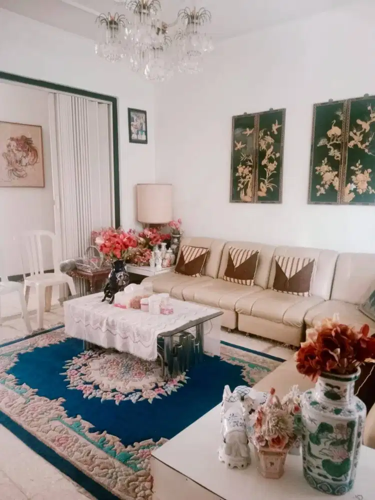 Dijual Rumah Jadul Terawat di Turangga Bandung