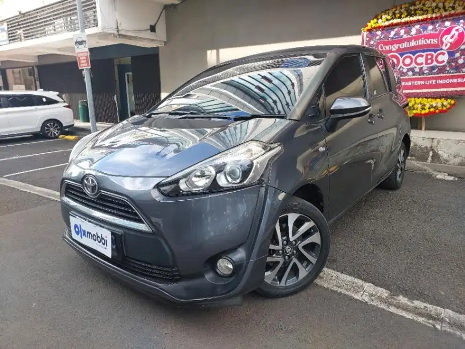 LOW DP Toyota Sienta 1.5 V Bensin-AT 2017 BOC