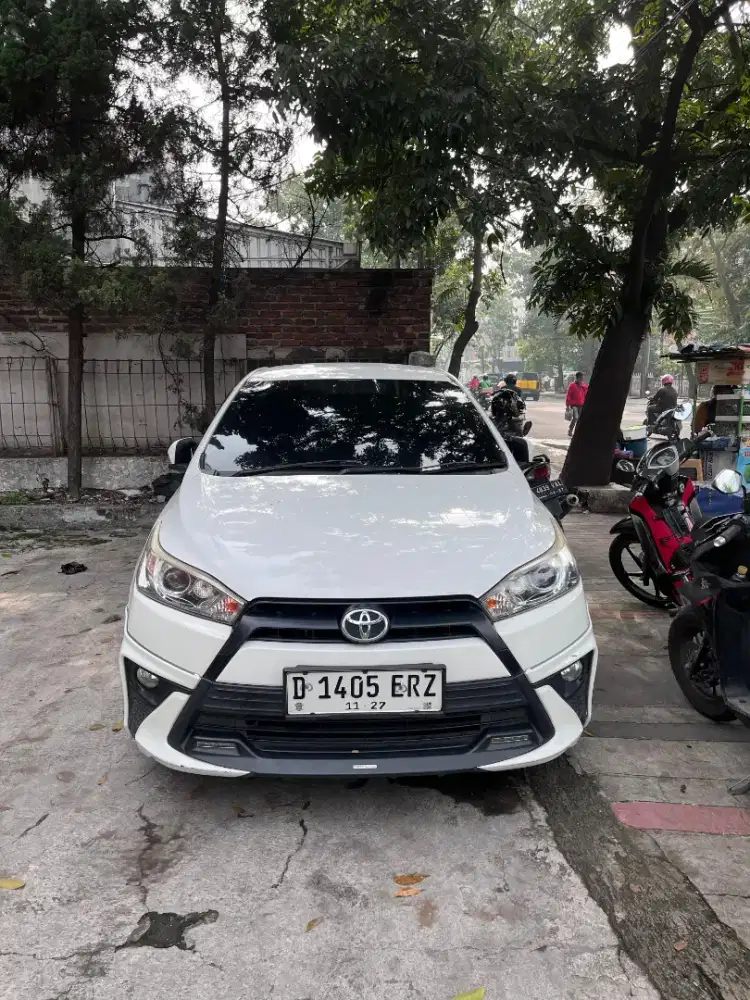 Toyota Yaris 1 5 S CVT 2017