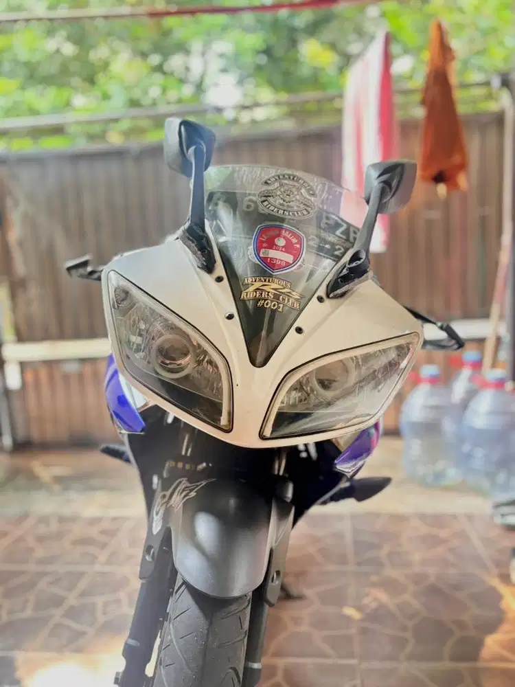 YAMAHA YZF R15 & JUPITER MX