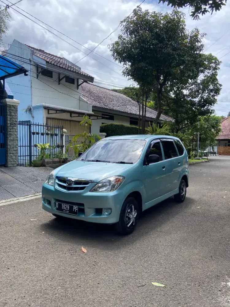 Daihatsu Xeni Li MT 2006