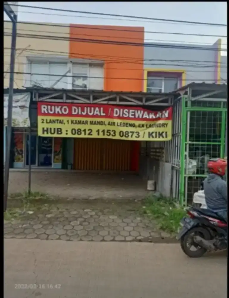 Disewakan Ruko 2 lantai di area padat pemukiman 30 jt/ tahun (nego)