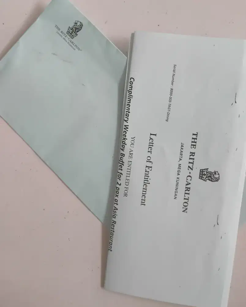 Voucher dinner 2px Ritz Carlton Mega Kuningan Hotel Bintang 5 nego