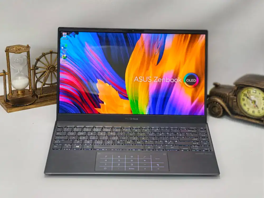 Asus Zenbook UM325U OLED