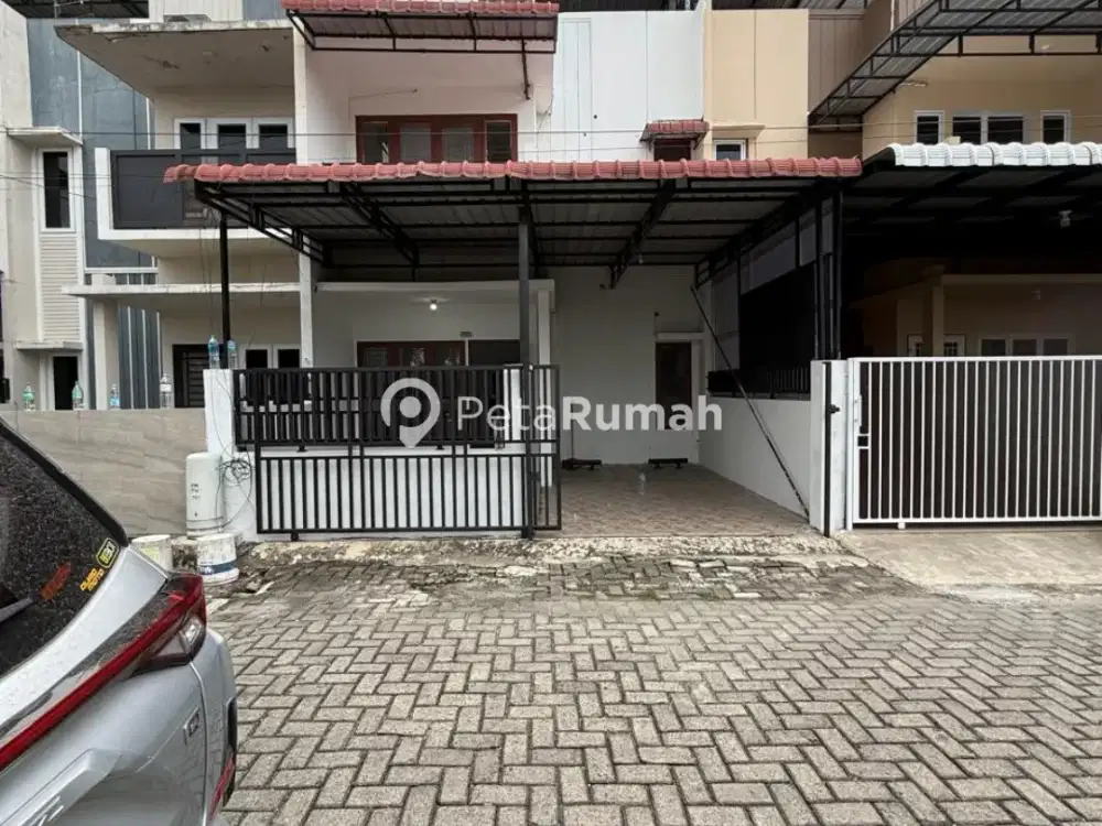 DIJUAL RUMAH JALAN MEDAN BINJAI KM 10,5 KOMPLEK CITY SUITE - Daerah Gatot Subroto (indra & vincent)