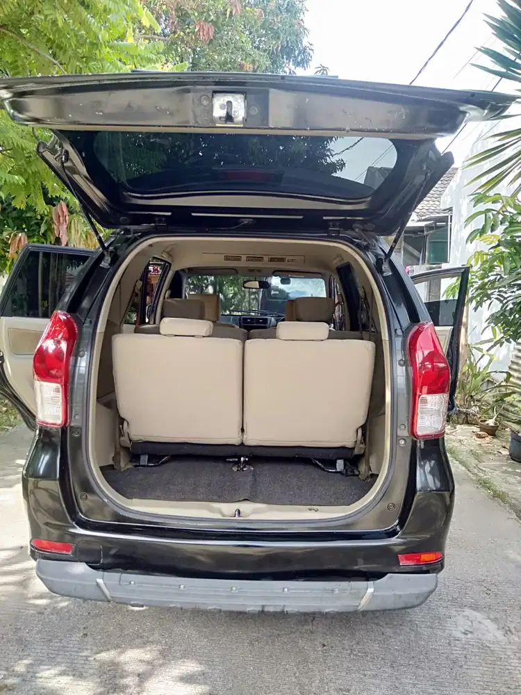 Toyota Avanza 2013 Bensin