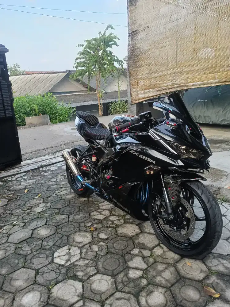 Zx25r non Abs 2022