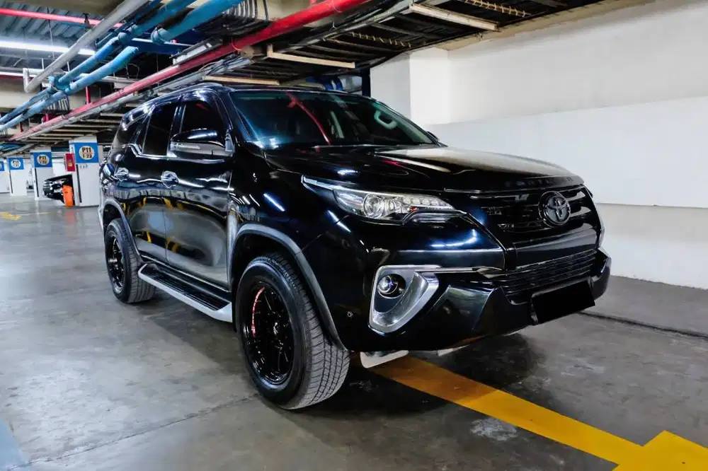 PLAT GENAP 2016 Toyota Fortuner VRZ Diesel 2.4 Murah TDP 45jt