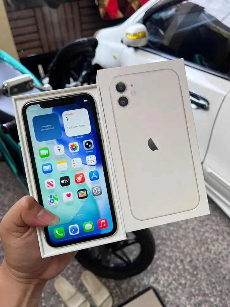 iPhone 11 128GB Fullset Resmi ID/A