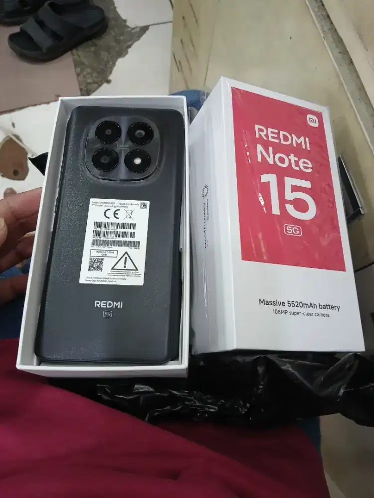 Xiaomi redmi note 15 5g 8/256 like new