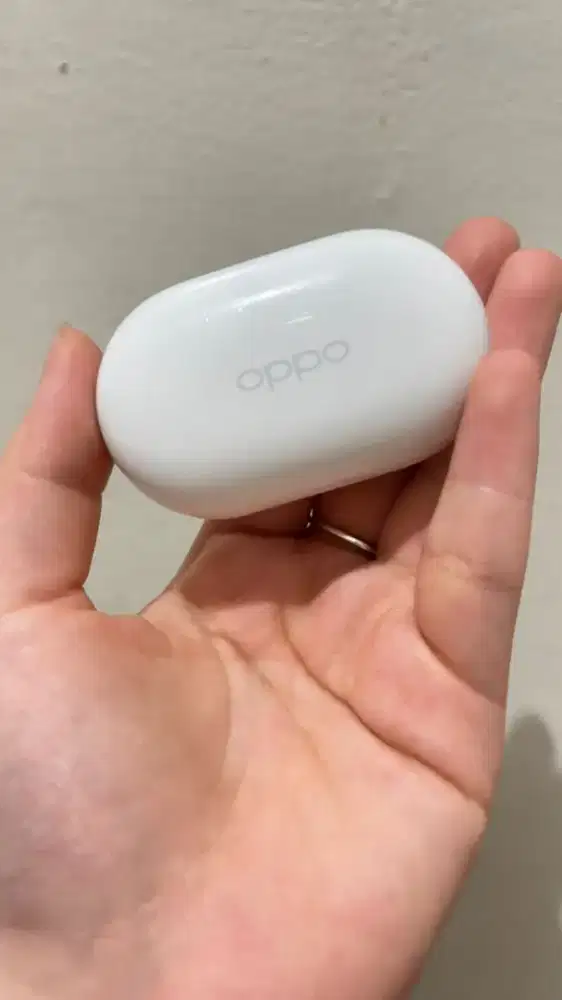Di jual cepat tws oppo enco buds w12