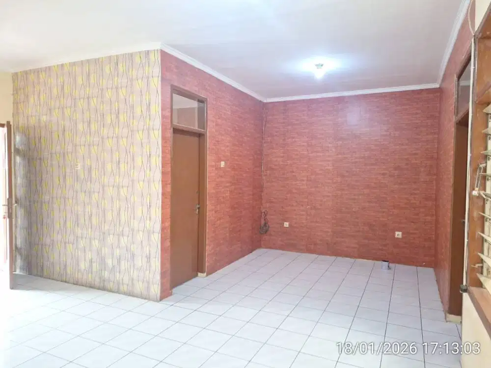 Disewakan Rumah Siap Huni di Taman Kopo Indah TKI 1