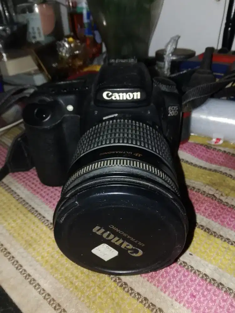 Kamera professional Canon Eos 20D bekas