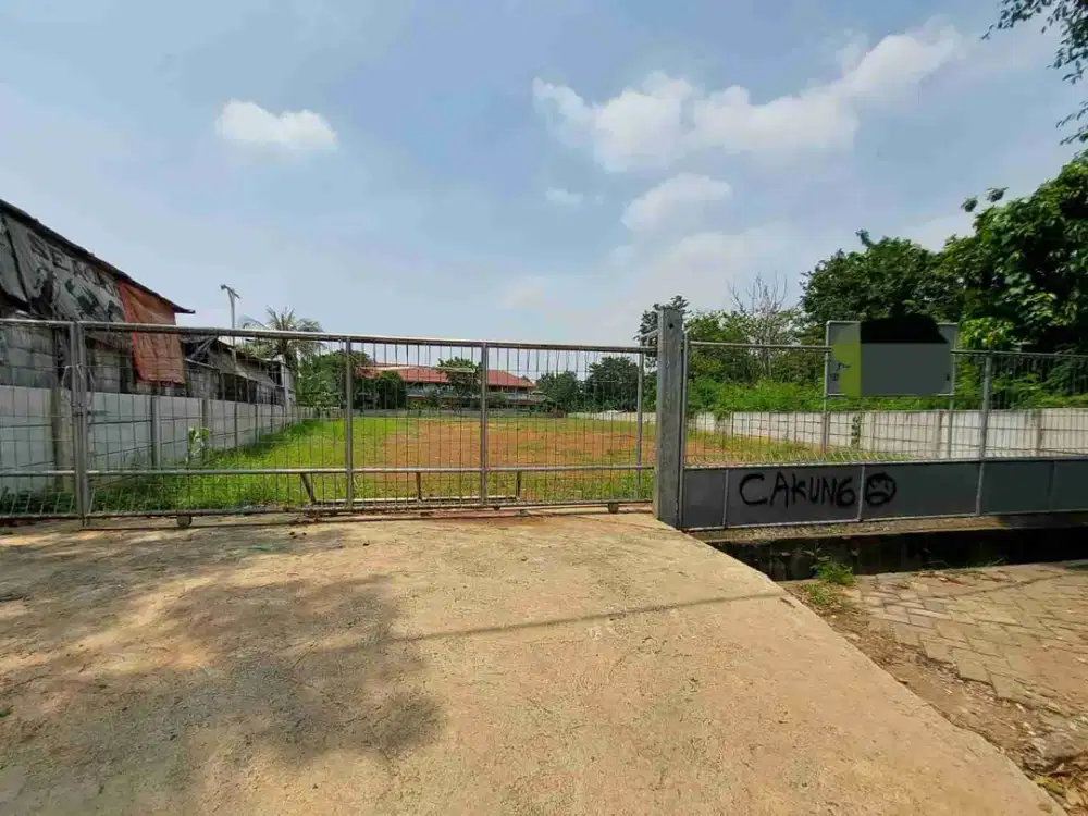 Di Jual Tanah Bagus dan Strategis sudah padat di Zona Komersil Pulo Gebang Jakarta Timur