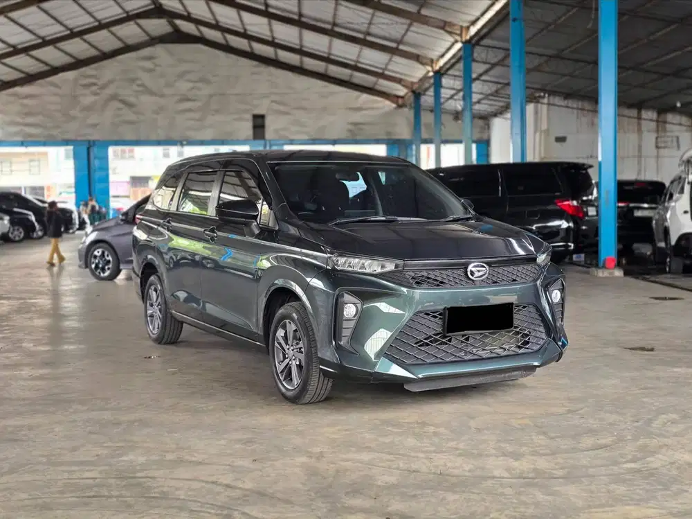 (km 5rb) Daihatsu Xenia 1.3 R CVT 2023