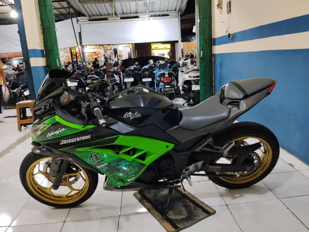JUAL KAWASAKI NINJA FI 250CC 2016 KONDISI GRES