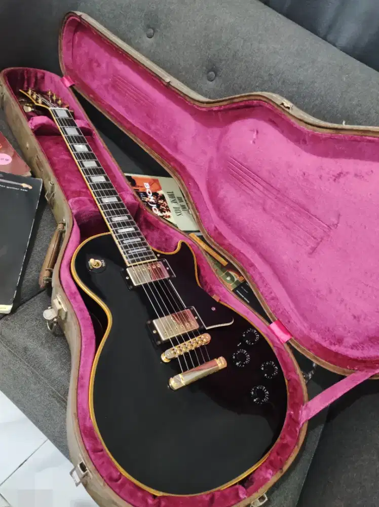 Gibson lespaul Blackbeauty customshop 2013 USA bkn musicman prs fender