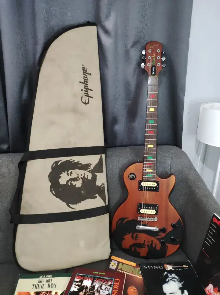 Epiphone Bob Marley ( Collector item ) by Gibson bukan Fender Musicman