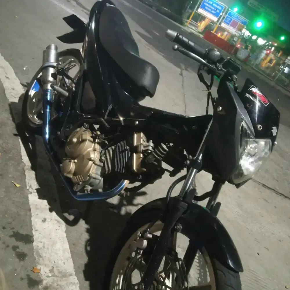 Kali aja ada yg butuh ojek buat anter jemput.