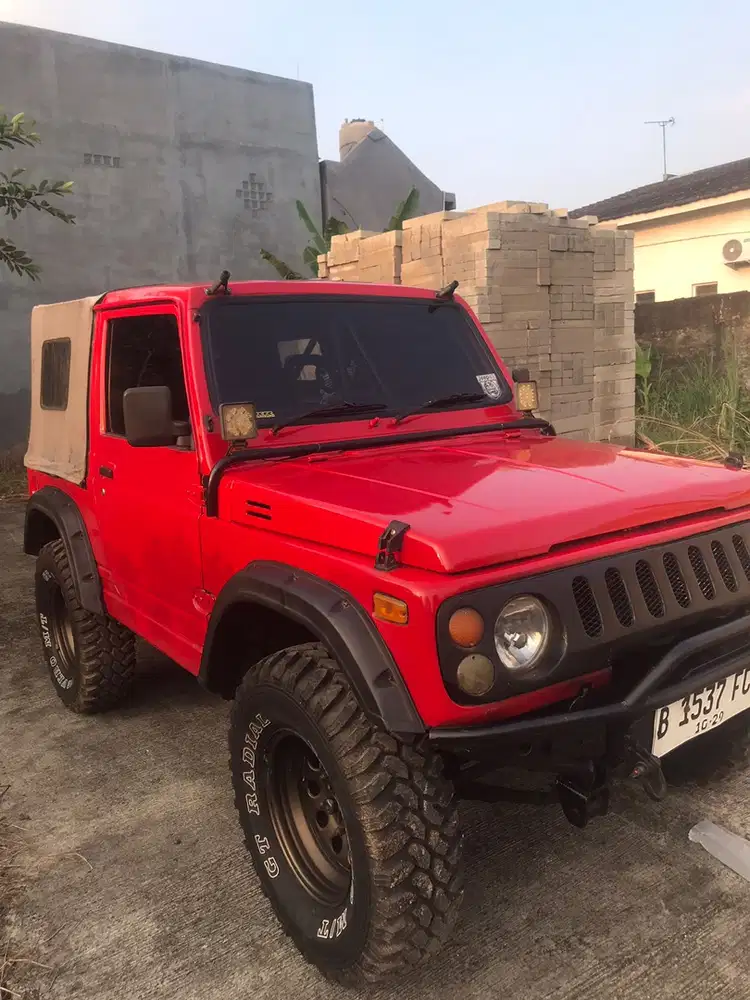Suzuki Jimny 1989 Bensin