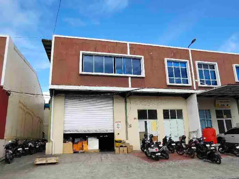 DIJUAL GUDANG POSISI HOOK BCI INDUSTRIAL PARK KAWASAN TRADE ZONE COCOK UNTUK SEGALA USAHA DAN INVESTASI JANGKA PANJANG
