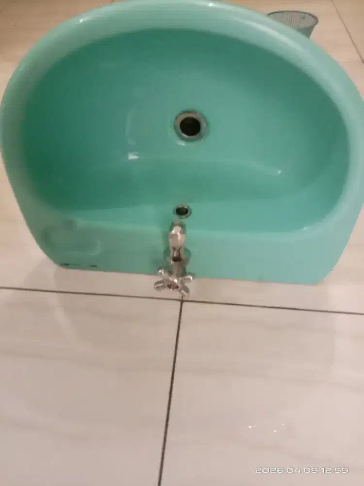 Wastafel Amstar seken