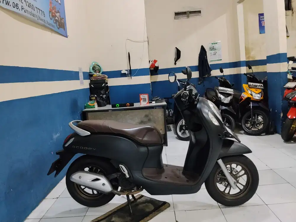 DIJUAL CEPAT HONDA SCOOPY FRESTIGE 2023 KYLESS SUPER MULUS