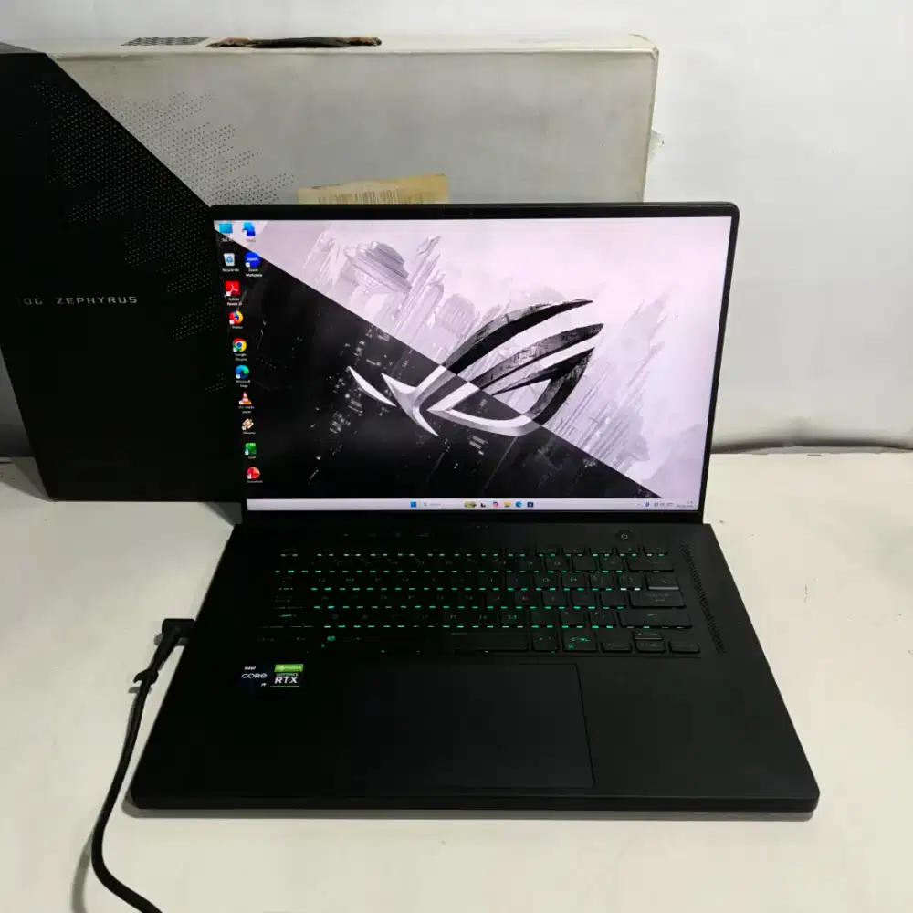 Asus rog zephyrus M16 GU603HM I9-11900H Ram 24gb ssd 1tb RTX 3060 6gb