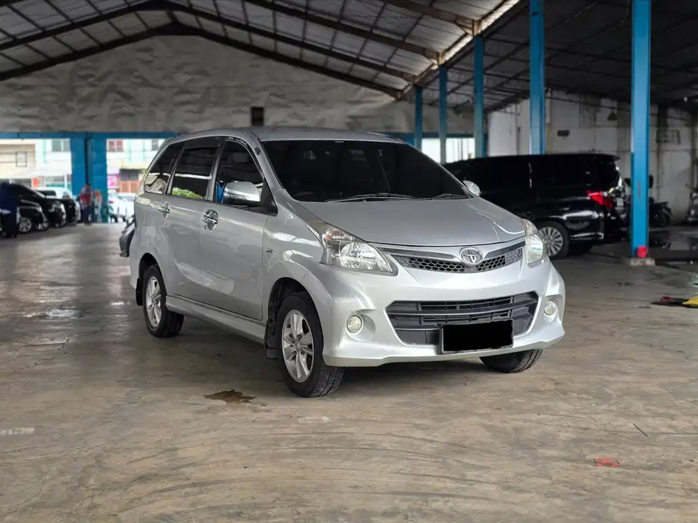 Toyota Avanza 1.5 Veloz Manual 2012