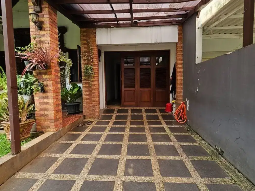 Rumah cantik di Villa Cinere Mas