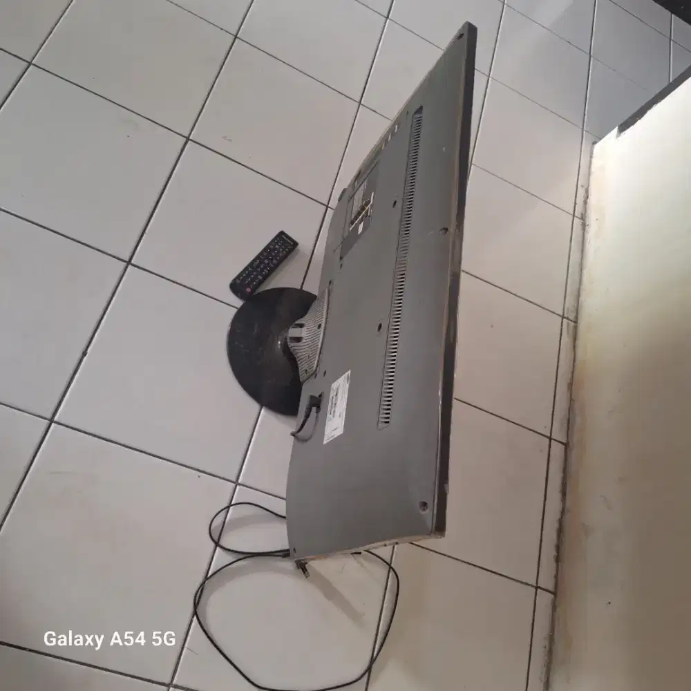 Samsung led tipe UA32F4000