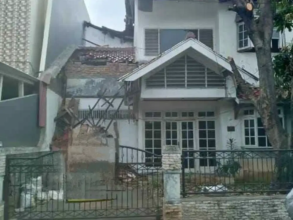 Rumah Hitung Tanah Lokasi Bagus Di Rawamangun