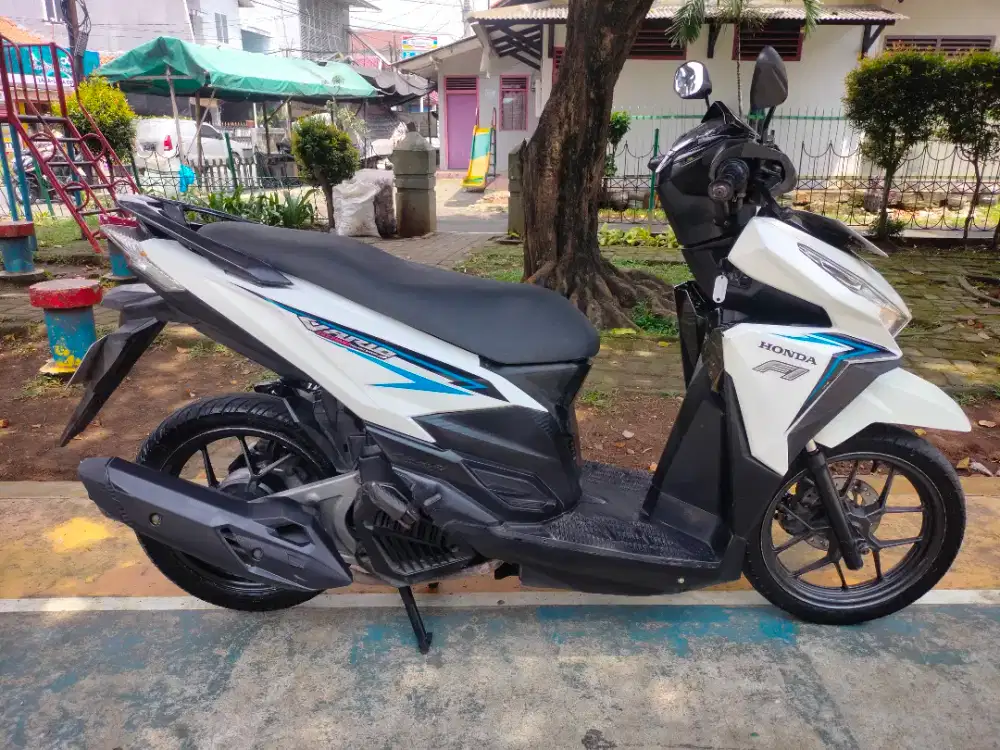 HONDA VARIO FI LED 125 CC 2016 pajak panjang/B.dki