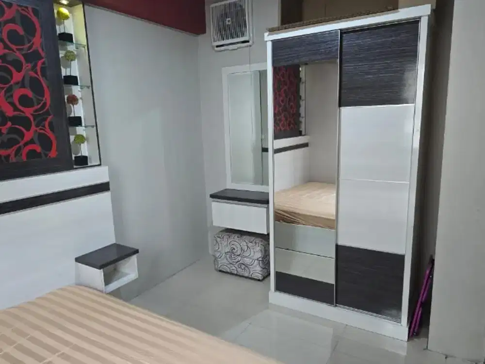 2 Bed Rooms Gateway Ahmad Yani Fully Furnished Hadap Pool