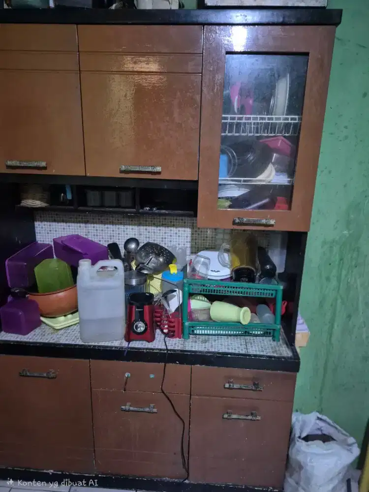 Lemari Rak piring 3 pintu bahan Blockboard kuat kokoh