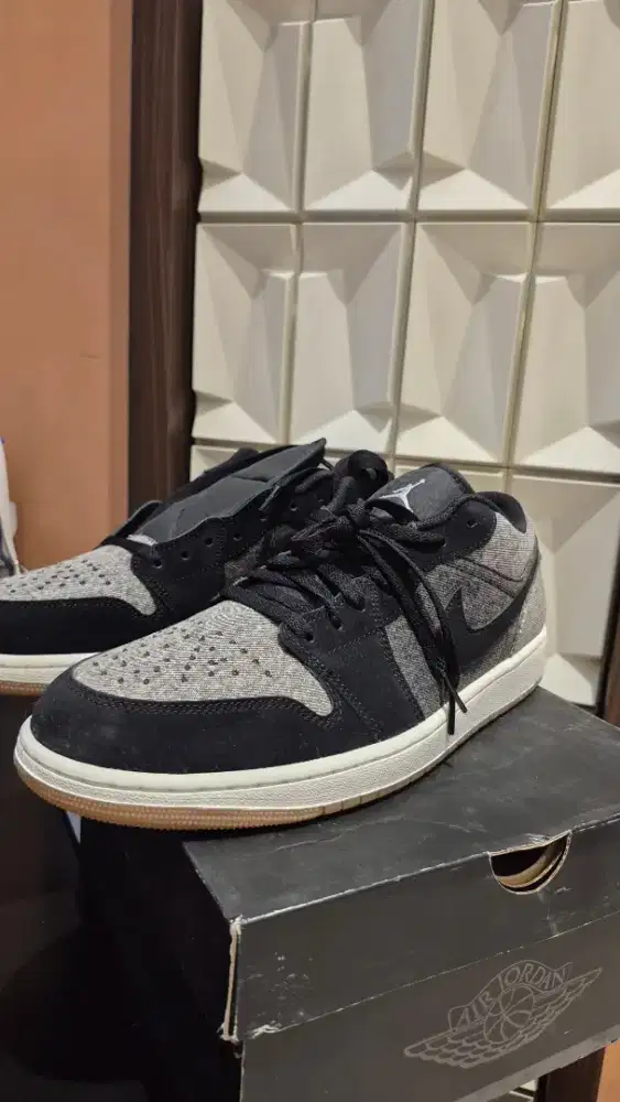 Air jordan 1 low brand new from footlocker store