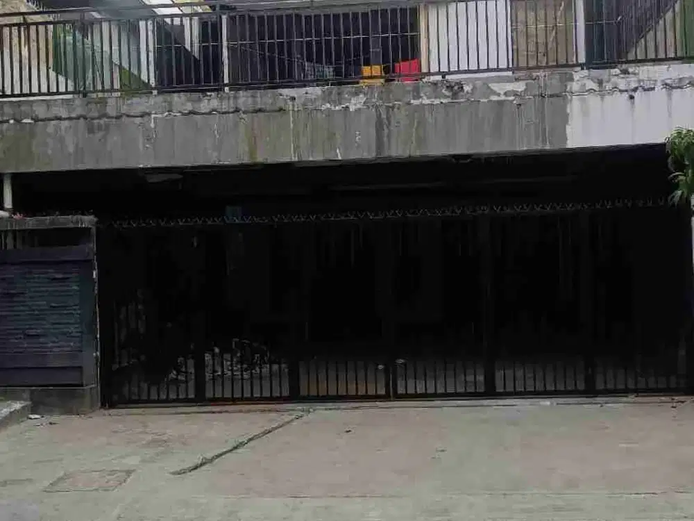 Rumah Butuh Renovasi di Jati Padang Jakarta Selatan