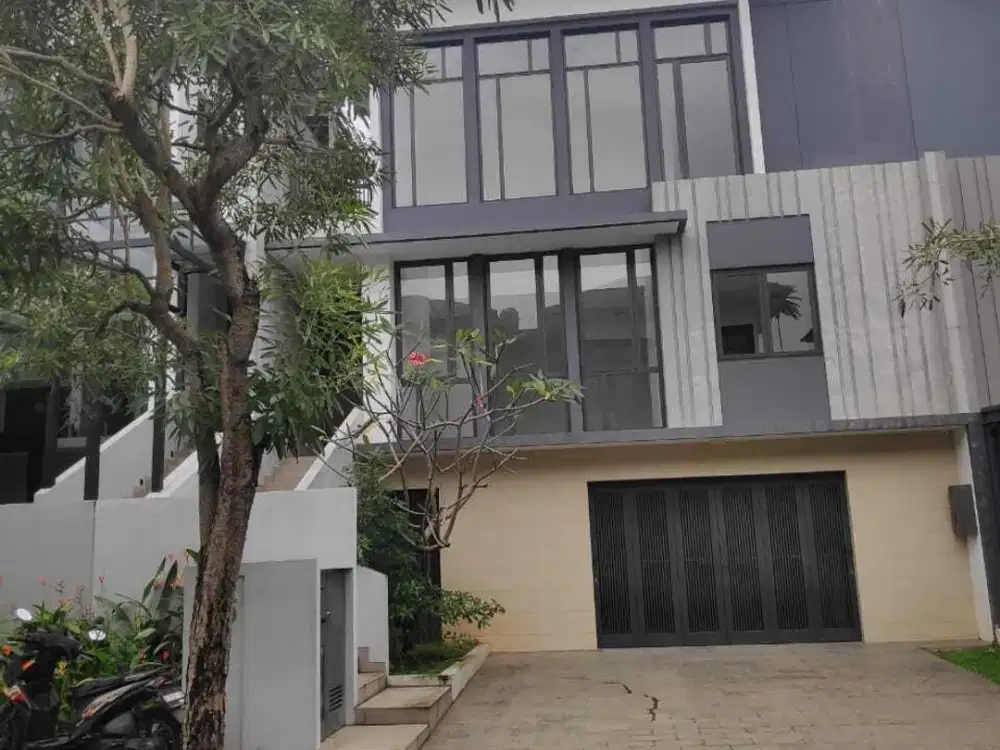 DIJUAL CEPAT RUMAH LAKEWOOD NAVAPARK BSD CITY