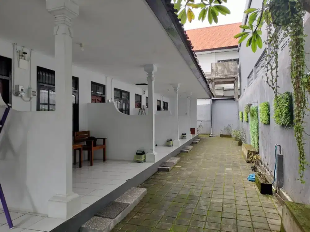 GUEST HOUSE 1 LANTAI DI JL DANAU BUYAN SANUR DENPASAR SELATAN