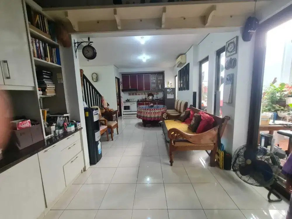 For sale  Rumah Bagus Di Virginia Lagoon, BSD