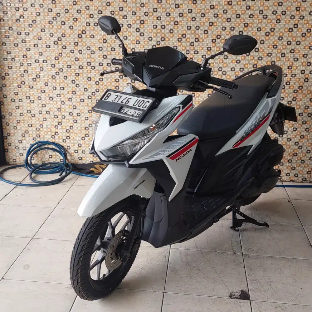 Honda vario 125 2018 dp 2.5juta