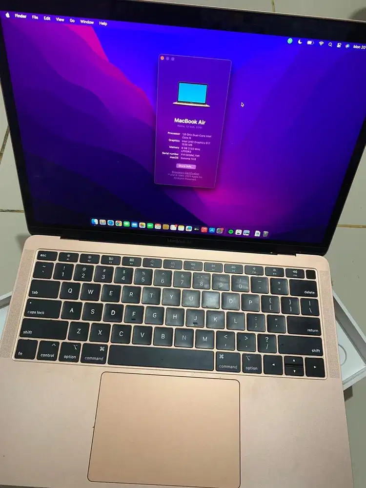 macbook 2019 i5