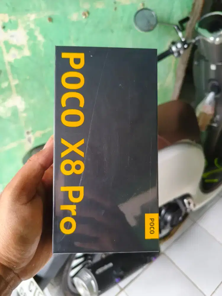 Poco X8 Pro 12/512 New Segel