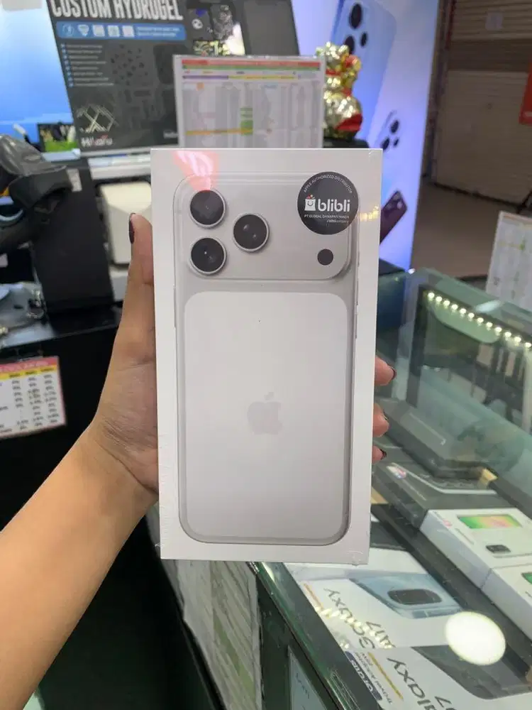 IPHONE 17 PROMAX 256GB SILVER