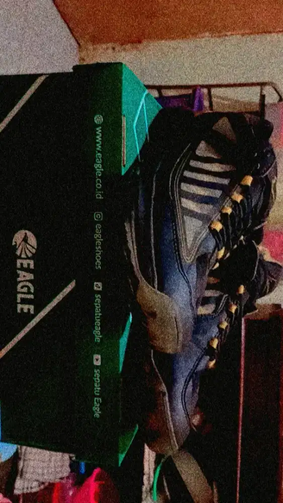 sepatu brand eagle termurah