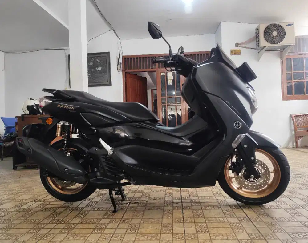 YAMAHA NMAX 2021 KM 10 RB AN MULUS ORI