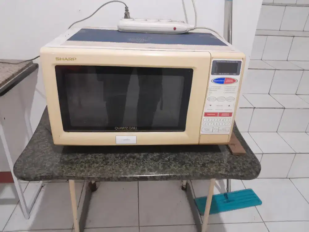 Microwave oven merk sharp