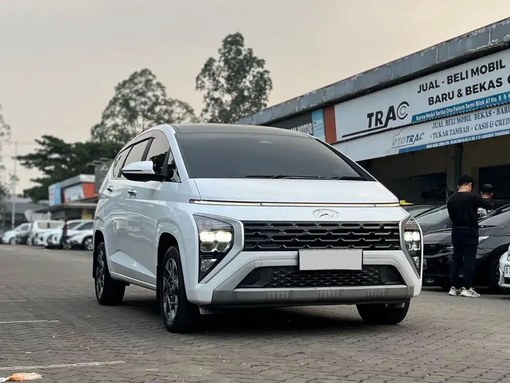 MURAH!! HYUNDAI STRAGAZER PRIME AT MATIC 2023 PUTIH